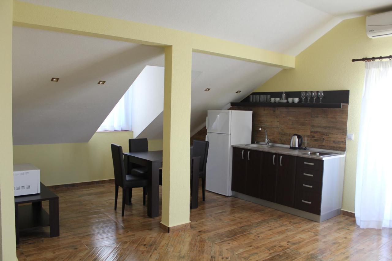 Villa Malina New Тиват Екстериор снимка