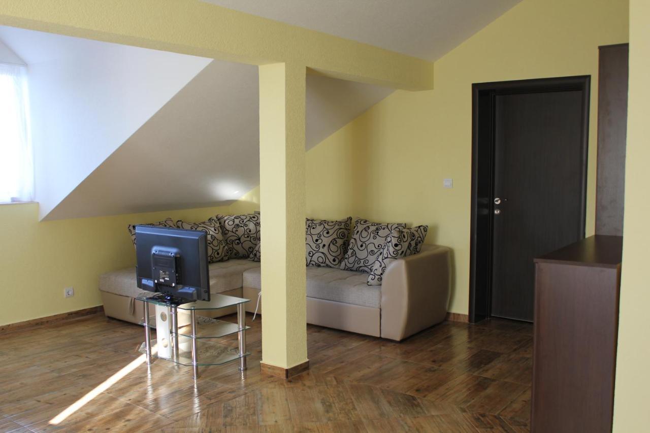 Villa Malina New Тиват Екстериор снимка