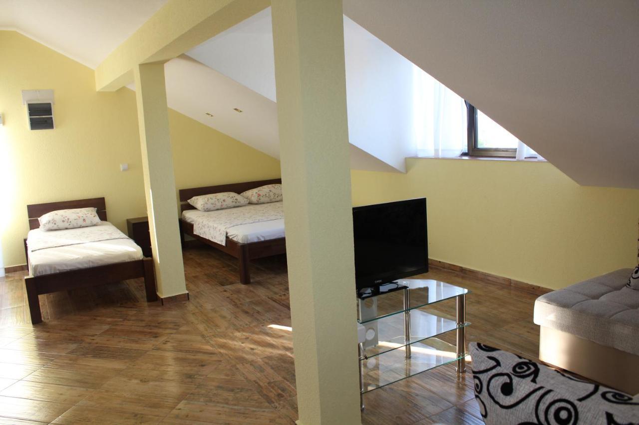 Villa Malina New Тиват Екстериор снимка